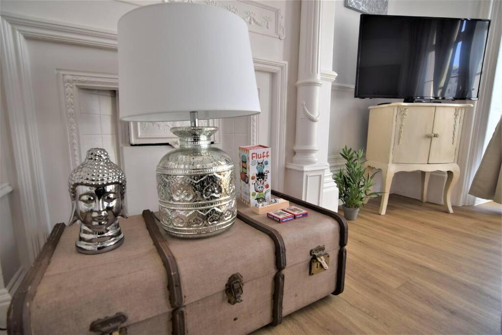 Flash Sales Offer - Any Week Day No Minimum Night Restrictions Central Hove 1 Bedroom Flat Bn38Bru02 Exteriör bild